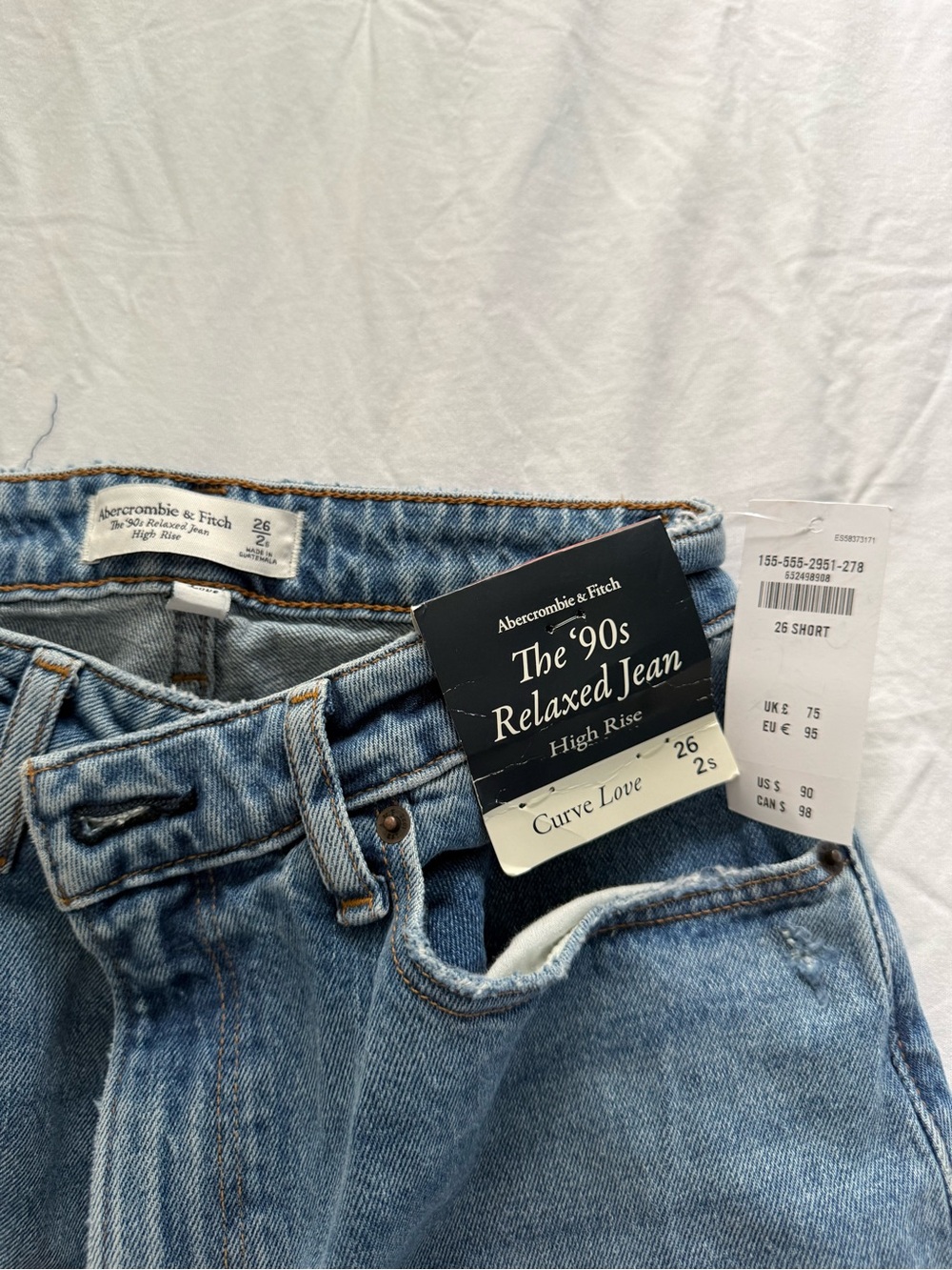 NWT Abercrombie & Fitch Light Blue High-Rise 90’s Relaxed Jeans Curve Love